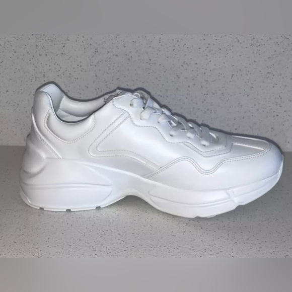 NEW Gucci Women White Rhyton Cat Eye Sneakers EU 38.5 RETAIL $930 - Picture 5 of 14